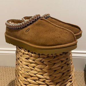 Ugg Tasman slipper